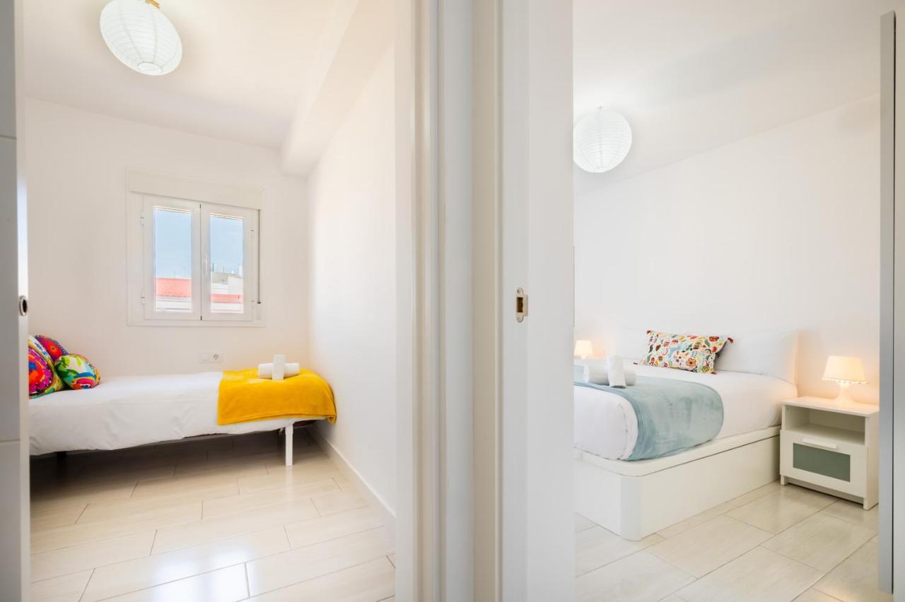 Wide And Colourful- 3Bd 1Bth- Triana Sevilha Exterior foto