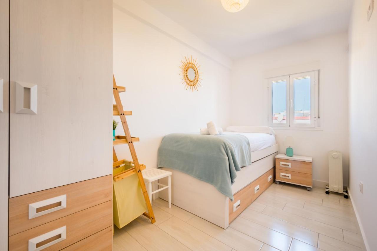Wide And Colourful- 3Bd 1Bth- Triana Sevilha Exterior foto